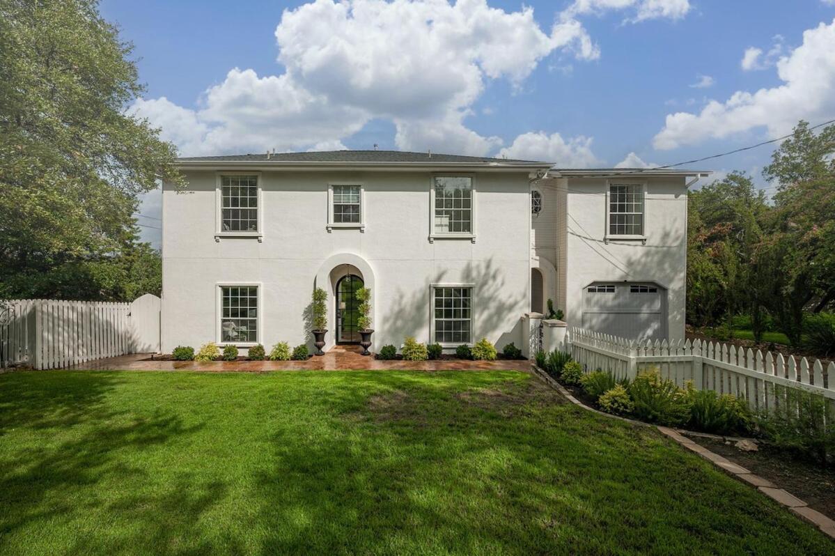 Chateau Lake Austin Ngoại thất bức ảnh